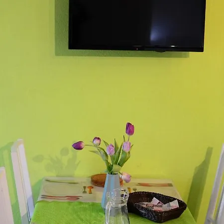 Am Seewald Апартаменты Меккенбойрен